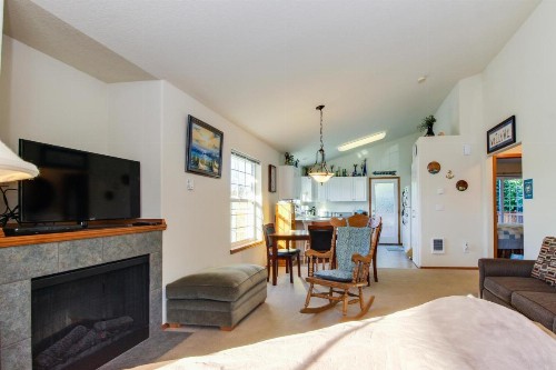 Cedar Creek Retreat - image 4