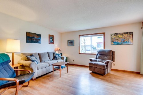 Orange Beacon House - image 7