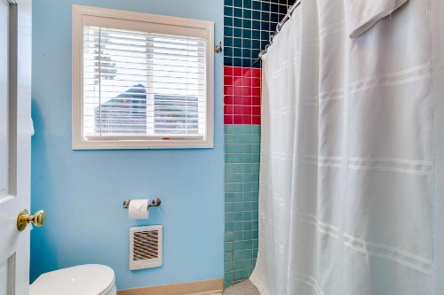 Chris's Oceanfront Getaway - image 10