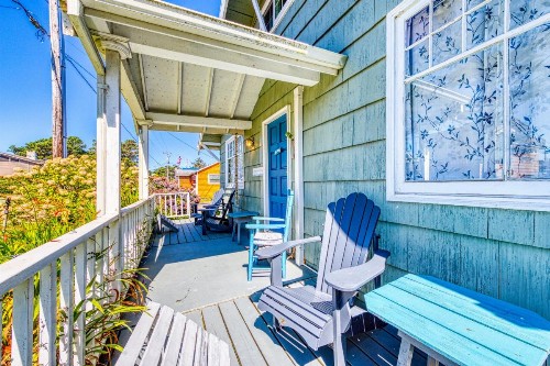 Cottage by the Sea - image 12