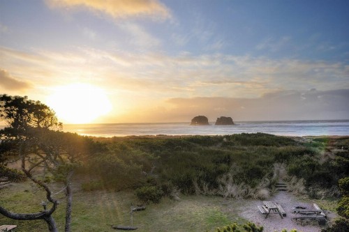 Arnold Beach House - image 6