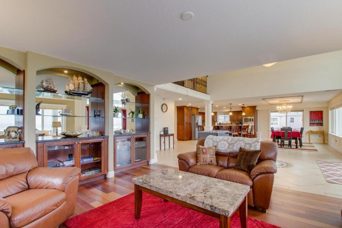 Beach Villa - Four Bedroom - image 6