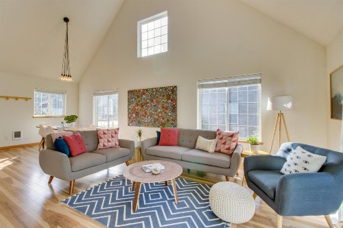 Cozy Coast Modern - image 2