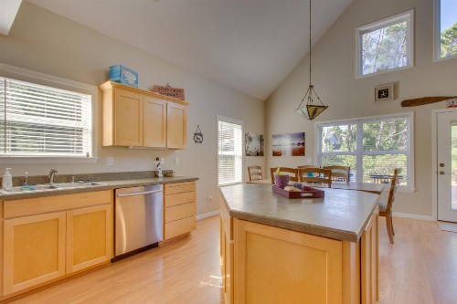 Rockaway Getaway - image 5