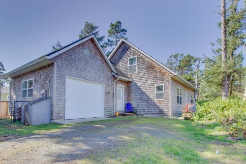 Rockaway Getaway - image 9