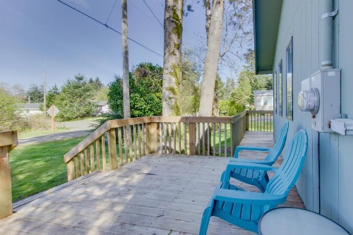 Beachside Bliss - image 9