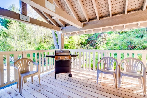Beach Song - image 11