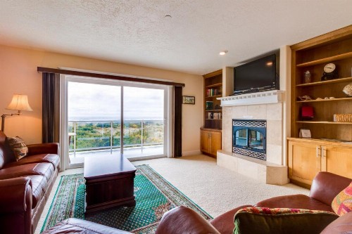 Diamond Beach Bungalow - image 11