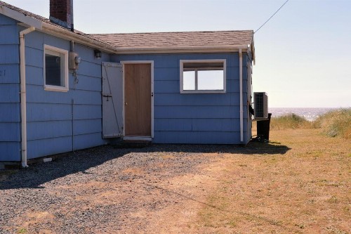 Breakers Cottage - image 12
