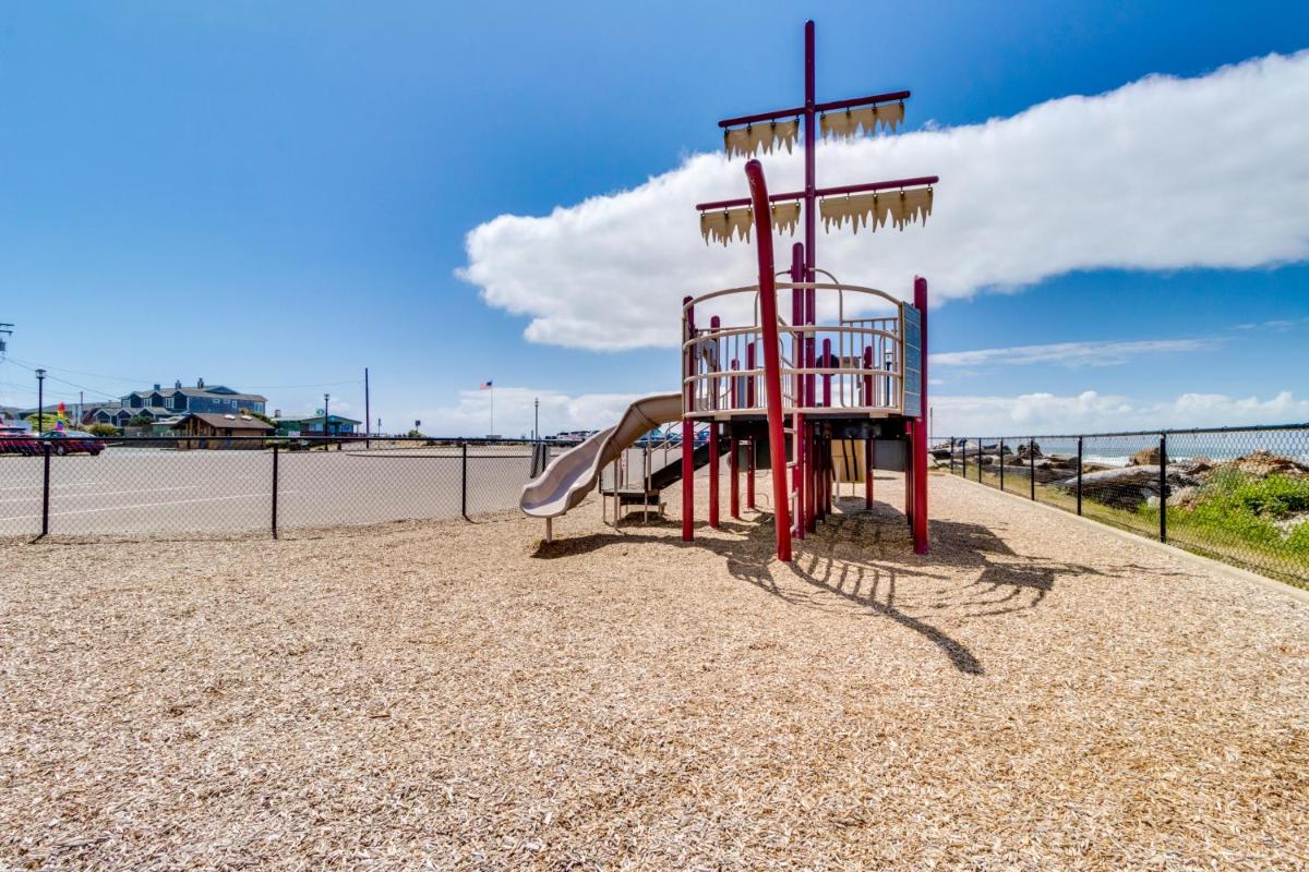 Pacific Crest - image 7