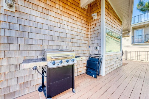 Pacific Hideaway - image 7