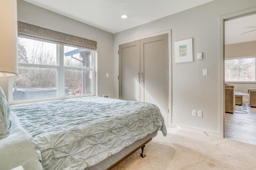 The Sandpiper Rockaway - image 15