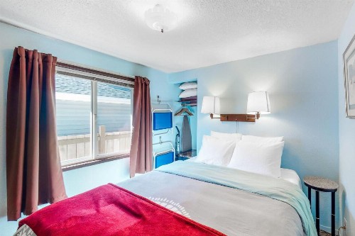 Beach Stay - image 10