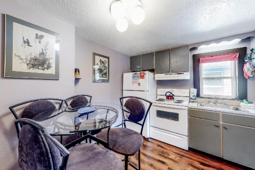 Beach Stay - image 4