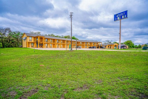 Regency Inn Rockdale - image 30
