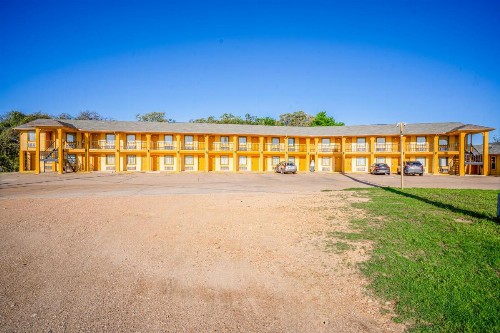 Regency Inn Rockdale - image 31