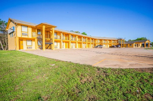 Regency Inn Rockdale - image 43