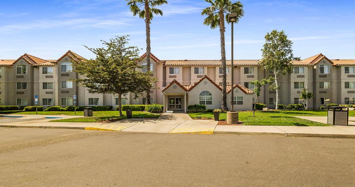 SureStay Plus Hotel by Best Western Rocklin - main image