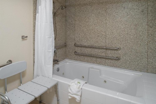 Holiday Inn Express Rocklin - Galleria Area an IHG Hotel - image 10
