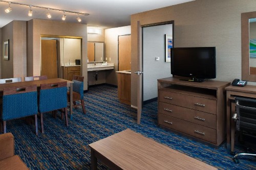 Holiday Inn Express Rocklin - Galleria Area an IHG Hotel - image 15