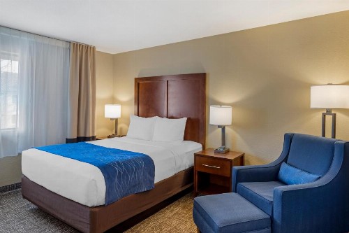 Comfort Inn & Suites Rocklin - image 12