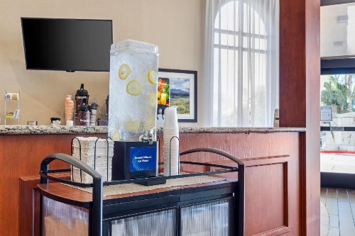 Comfort Inn & Suites Rocklin - image 14