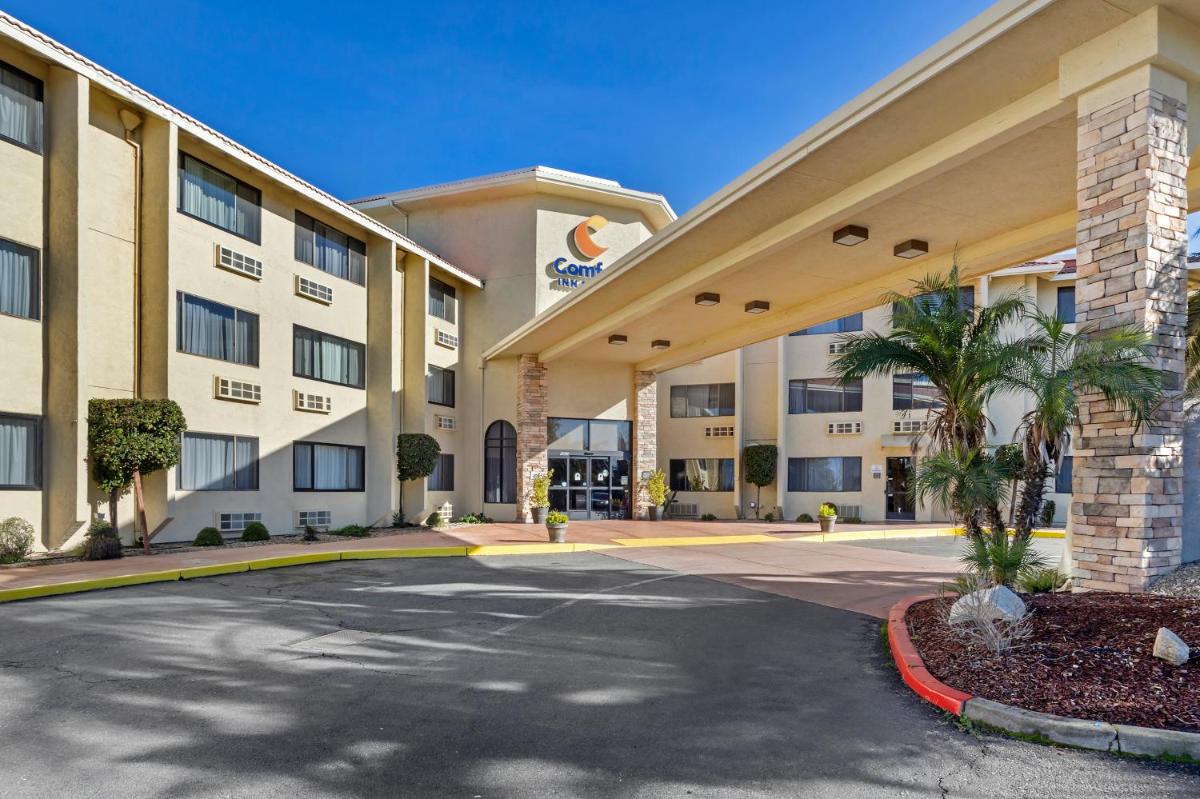 Comfort Inn & Suites Rocklin - image 4