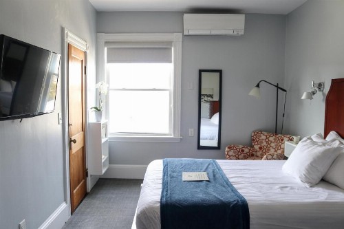 The Emerson Inn - image 29