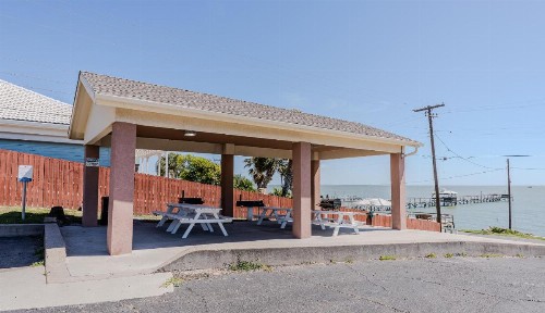 Quality Inn on Aransas Bay - image 26