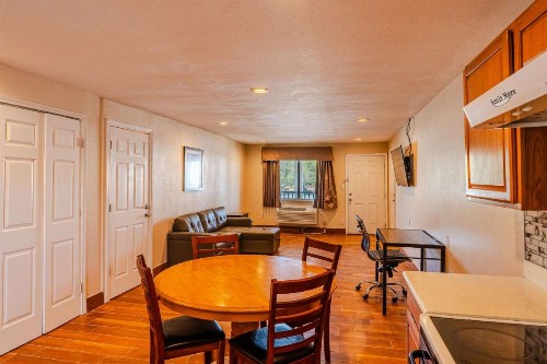 Quality Inn on Aransas Bay - image 34