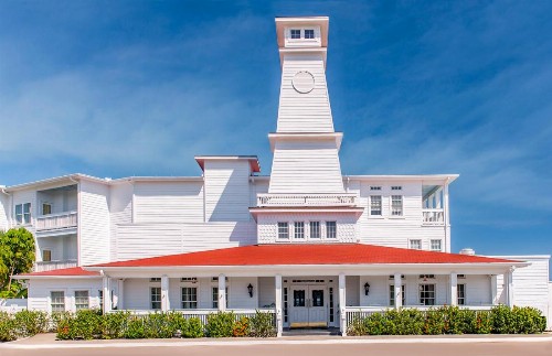 Lighthouse Inn at Aransas Bay - image 1