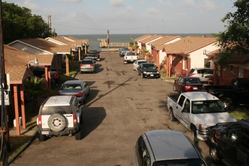 Bayfront Cottages - image 11