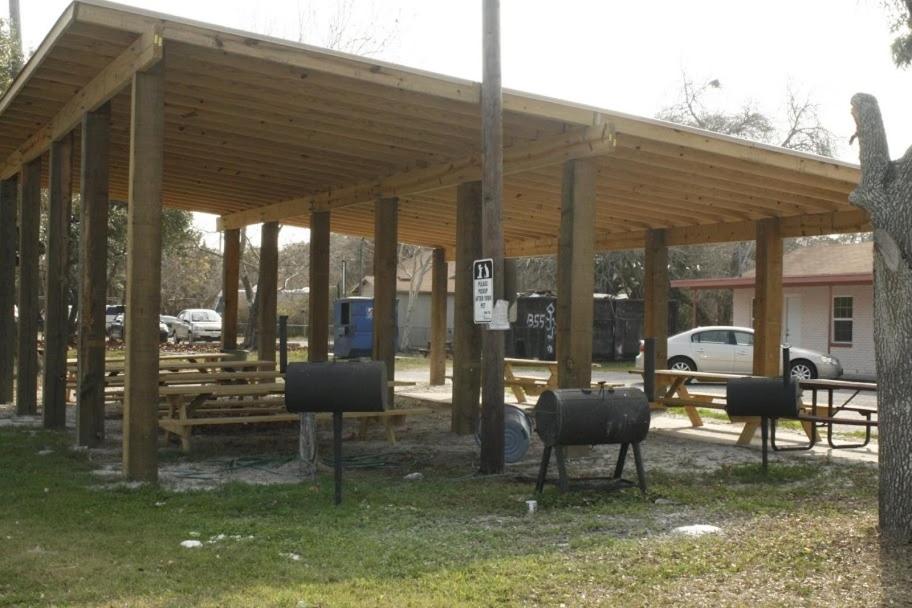 Bayfront Cottages - image 5
