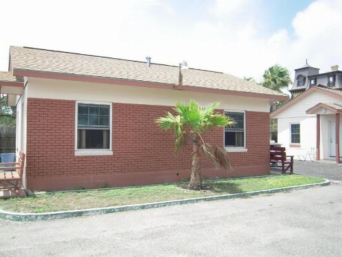 Bayfront Cottages - image 6