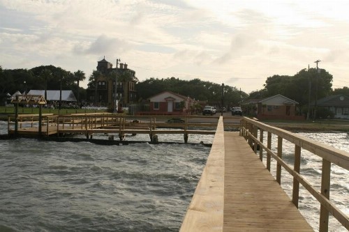 Bayfront Cottages - image 9