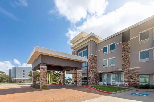 La Quinta by Wyndham Rockport - Fulton - image 39