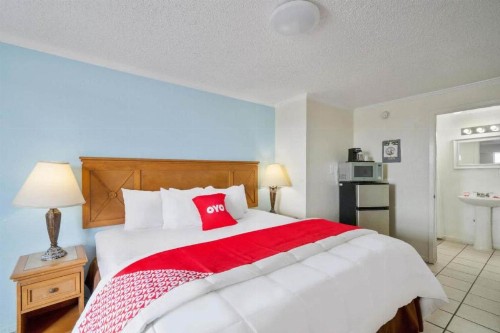OYO Hotel Rockport- Sea View - image 25