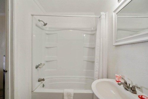 OYO Hotel Rockport- Sea View - image 34