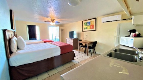 OYO Hotel Rockport- Sea View - image 49