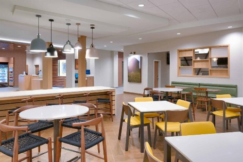 Fairfield Inn & Suites by Marriott Rockport - image 18