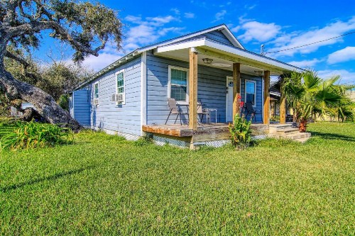 Coastal Hideaway #A - image 7