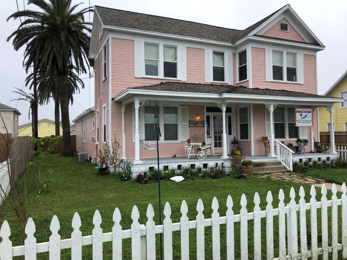 Whooping Crane Manor B & B - main image