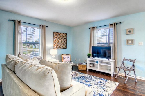 Little Blue House By Hatley