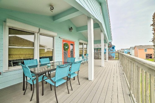 Relaxing Rockport Retreat Less Than 2 Mi to Beach!