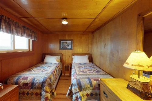Rockwood Cabin on Moosehead Lake - image 12