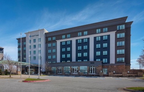 Holiday Inn and Suites Rogers at Pinnacle Hills an IHG Hotel - image 15