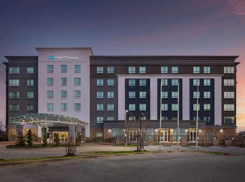 Holiday Inn and Suites Rogers at Pinnacle Hills an IHG Hotel - image 18