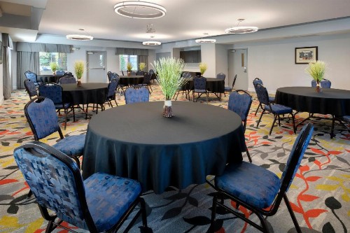 Candlewood Suites Rogers-Bentonville an IHG Hotel - image 12