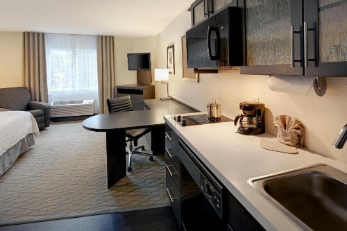 Candlewood Suites Rogers-Bentonville an IHG Hotel - image 34