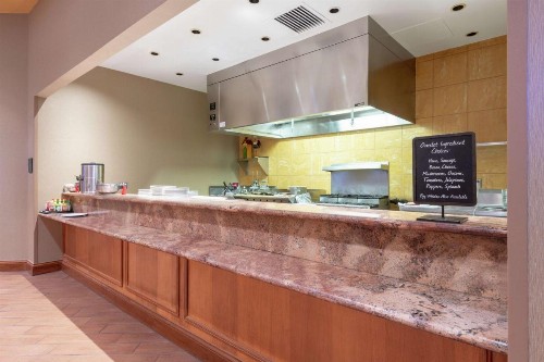 Embassy Suites Northwest Arkansas - Hotel Spa & Convention Center - image 15